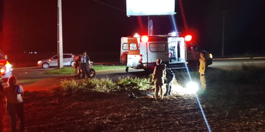 Grave acidente entre motos deixa dois feridos na Estrada do Barreiro das Frutas em Campo Mourão
