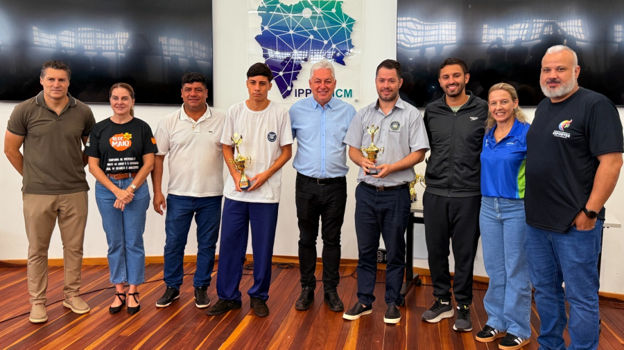 Campo Mourão premia campeões da Fase Municipal dos Jogos Escolares 2026